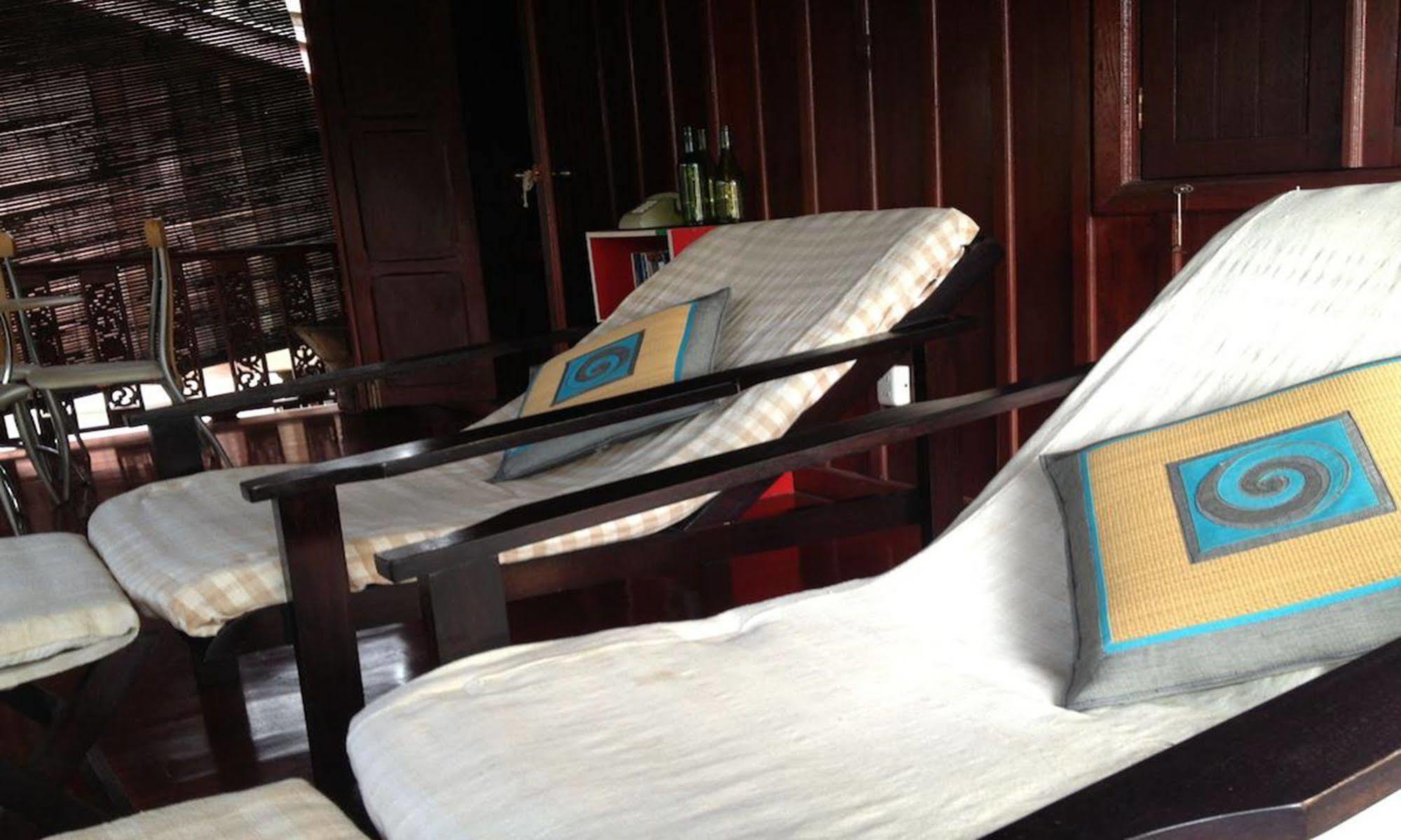 Vanvisa Guesthouse Luang Prabang Extérieur photo